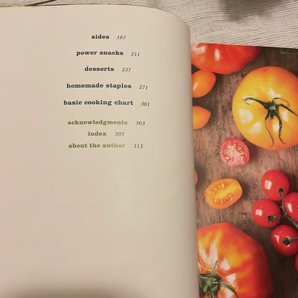 NEW - The Oh She Glows Cookbook​​ - Picture 4 of 4